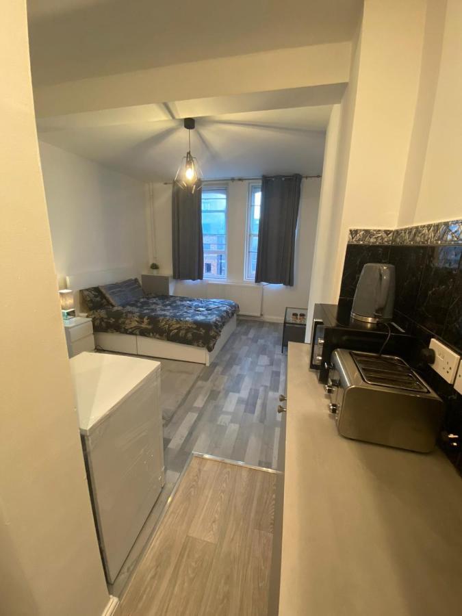 Cosy 1 Bedroom Apartment 伦敦 外观 照片