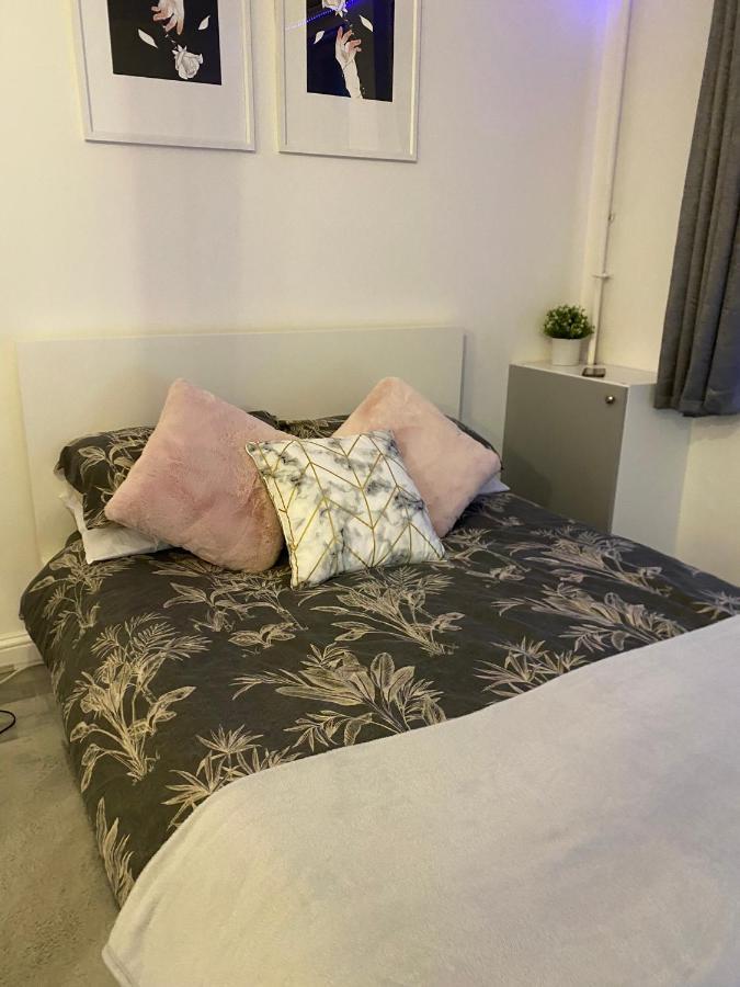 Cosy 1 Bedroom Apartment 伦敦 外观 照片